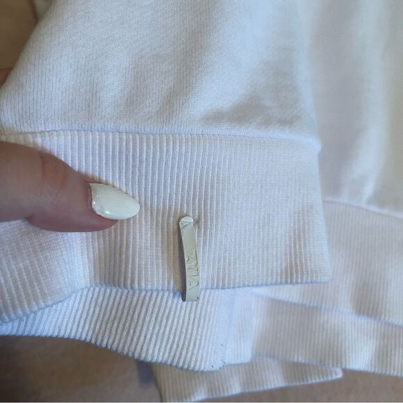 ZYIA Mountain Patch Crewneck - Picture 5 of 6